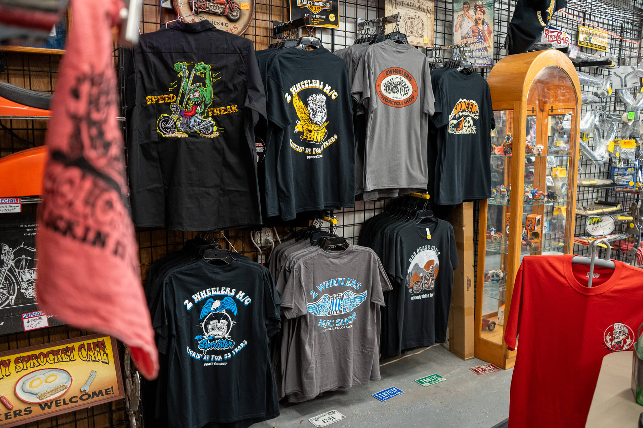 2 Wheelers Apparel 2 Wheelers Apparel